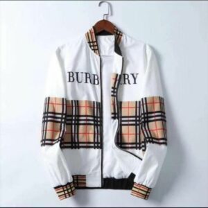 BURBERRY - 𝐉𝐚𝐜𝐤𝐞𝐭